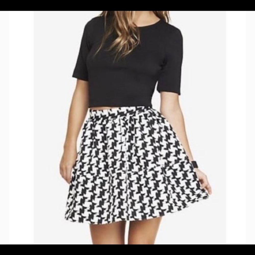 Express Houndstooth Skirt